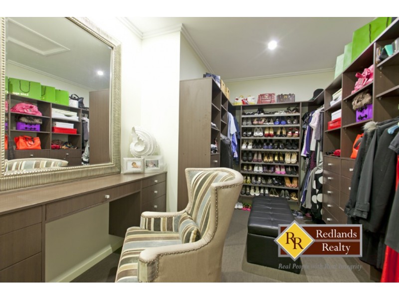 222 School Of Arts Road, Redland Bay QLD 4165