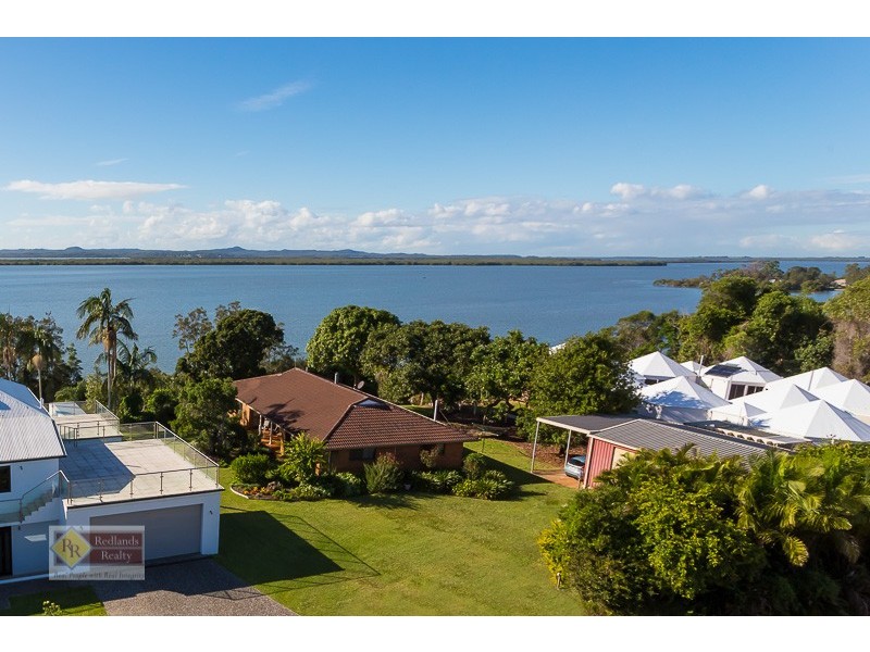 24 Wilson Esplanade, Redland Bay QLD 4165