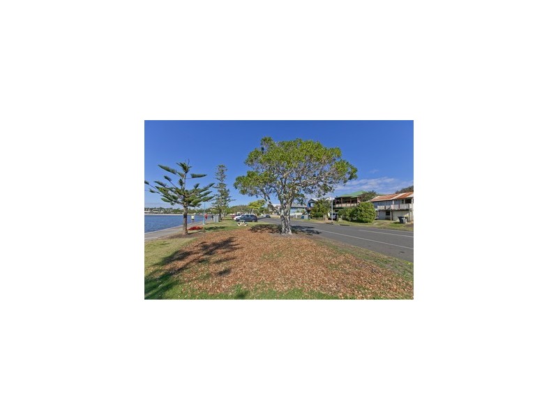 369 The Esplanade, Manly QLD 4179