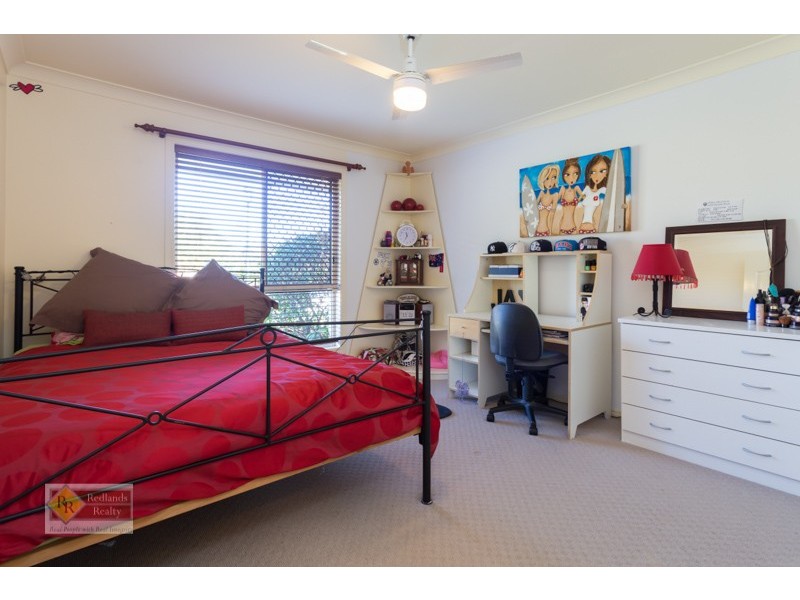 8 Marcel Place, Wellington Point QLD 4160