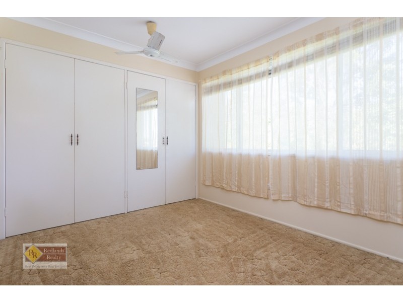 64 Hamilton Street, Redland Bay QLD 4165