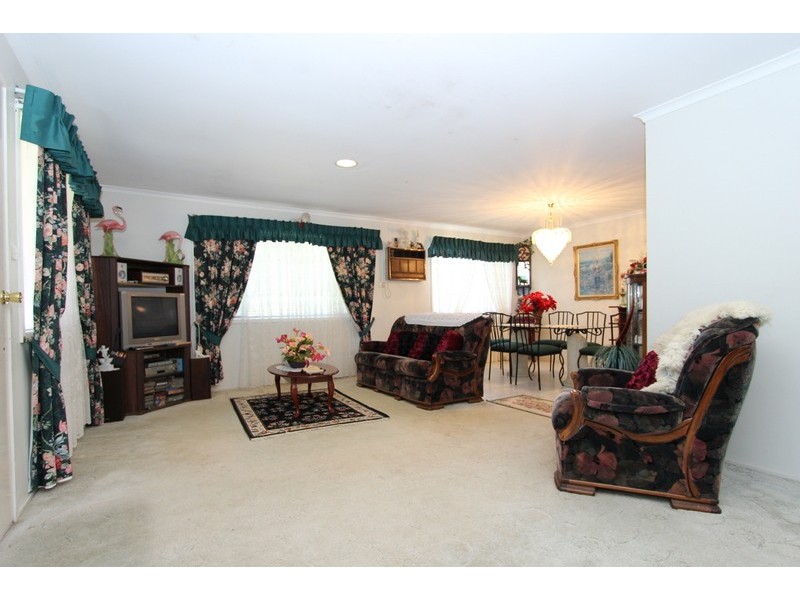 48 Makaha Drive, Birkdale QLD 4159