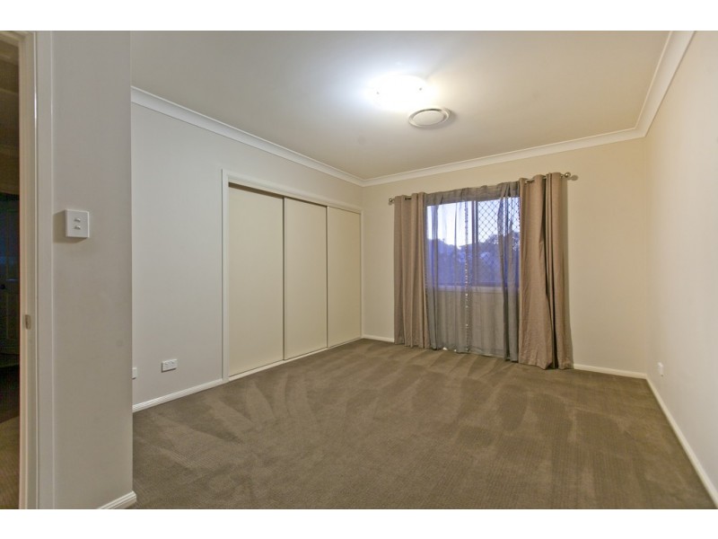 10 Riseborough Terrace, Cleveland QLD 4163