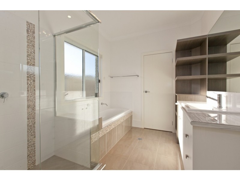 5 Elderberry Street, Thornlands QLD 4164