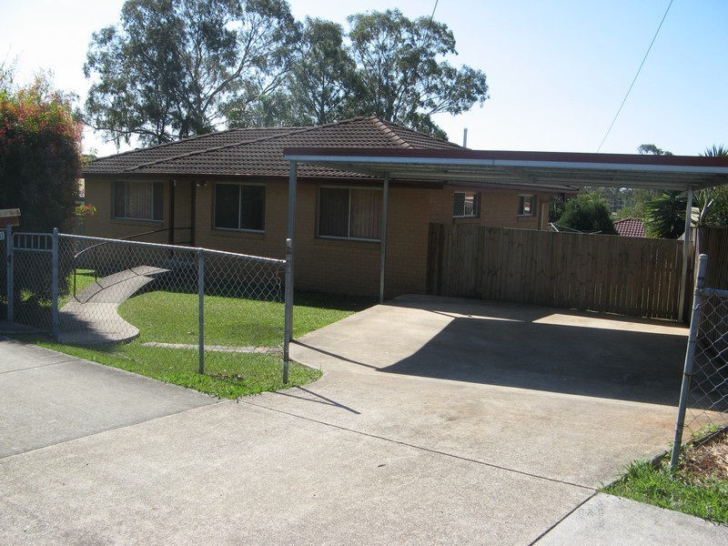 223 Railway Parade, Thorneside QLD 4158