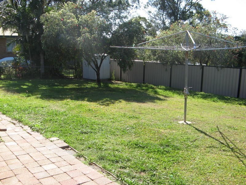 223 Railway Parade, Thorneside QLD 4158