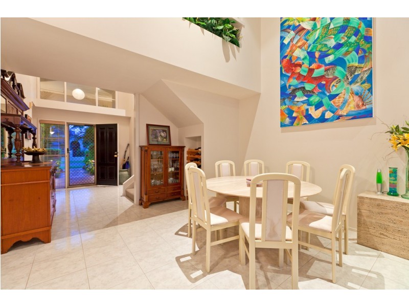 16 Carling Court, Raby Bay QLD 4163