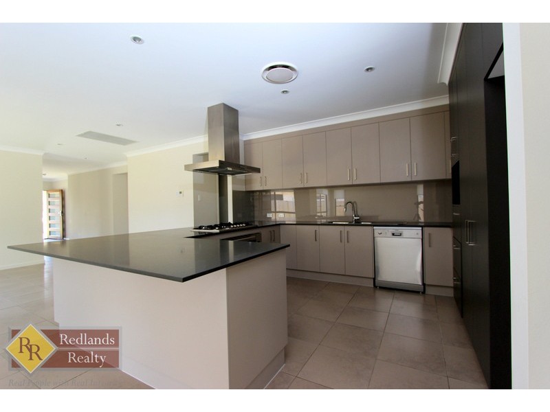 6 Anhs Place, Wellington Point QLD 4160