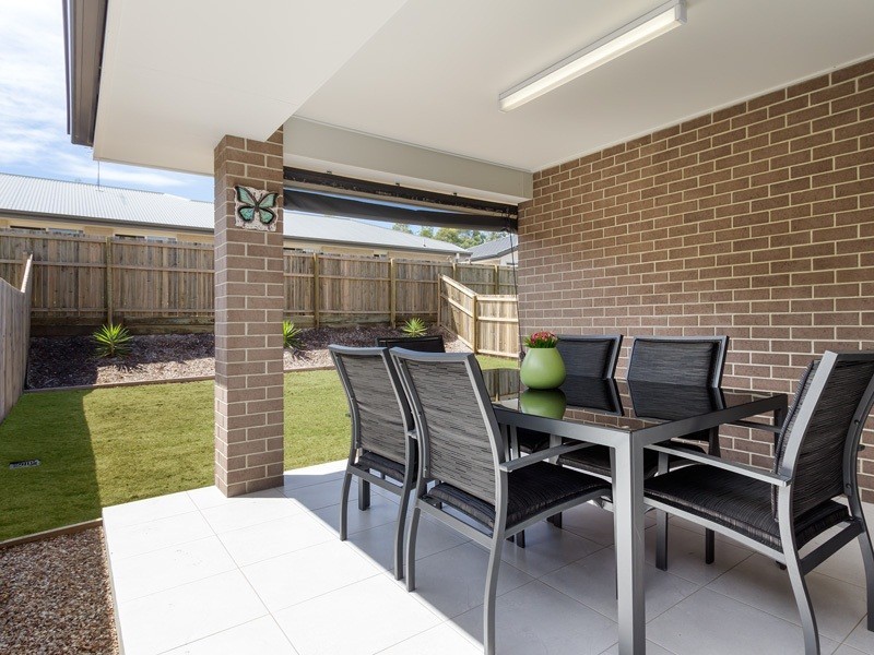 13 Riley Peter Place, Cleveland QLD 4163