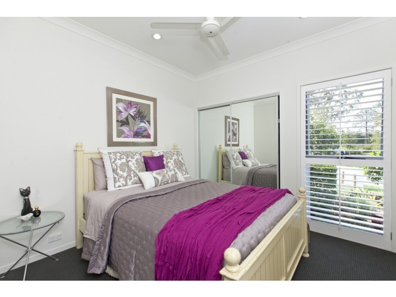 8 Clyde Court, Wakerley QLD 4154