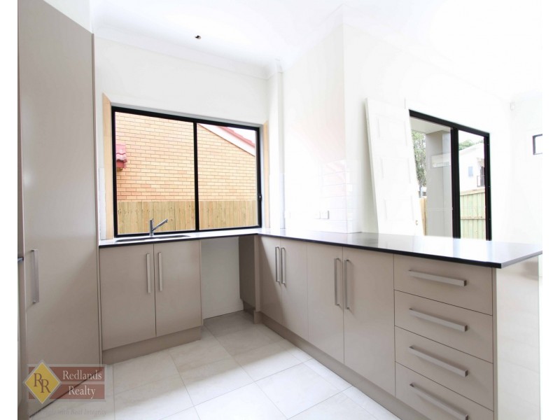 76-78 Queen Street, Cleveland QLD 4163