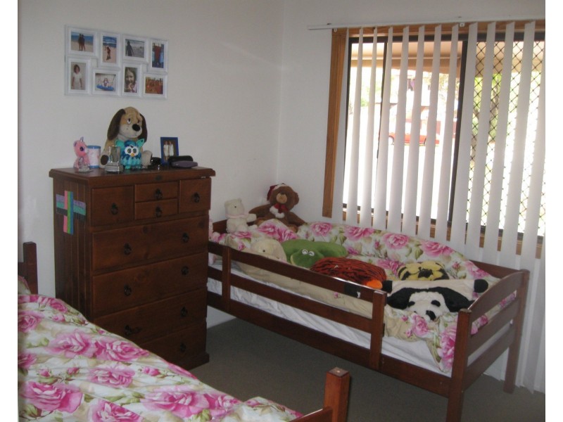 10 Carinya Street, Cleveland QLD 4163