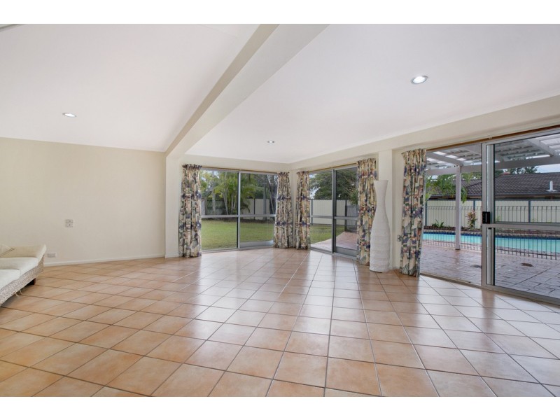 31 Catamaran Street, Manly West QLD 4179