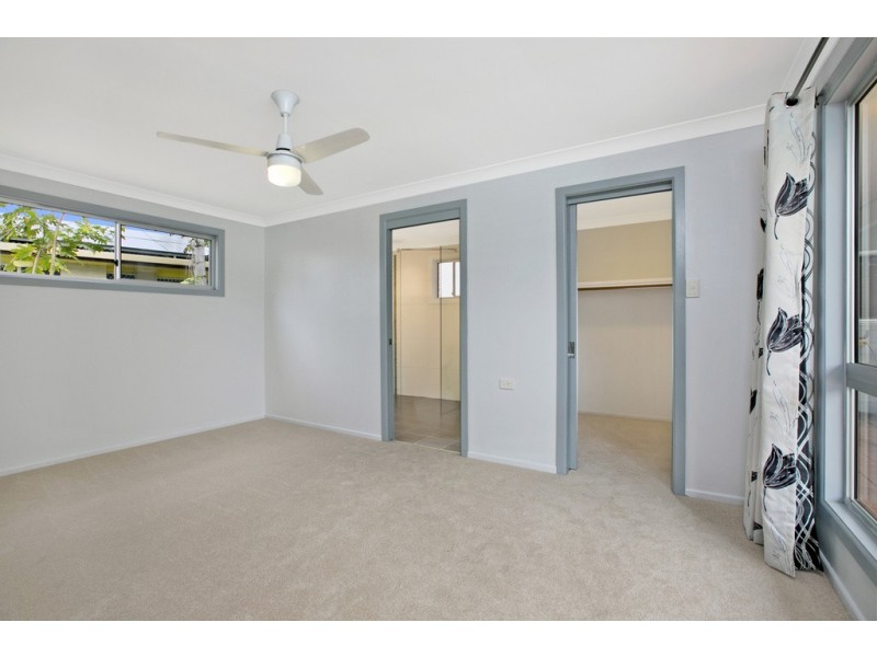 31 Catamaran Street, Manly West QLD 4179