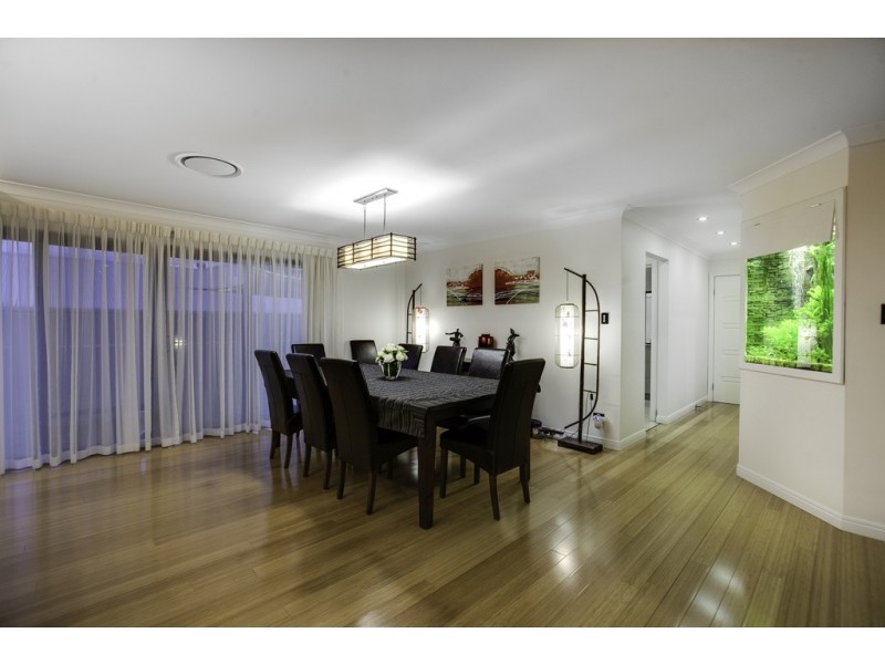 2 Trafalgar Vale Avenue, Wellington Point QLD 4160
