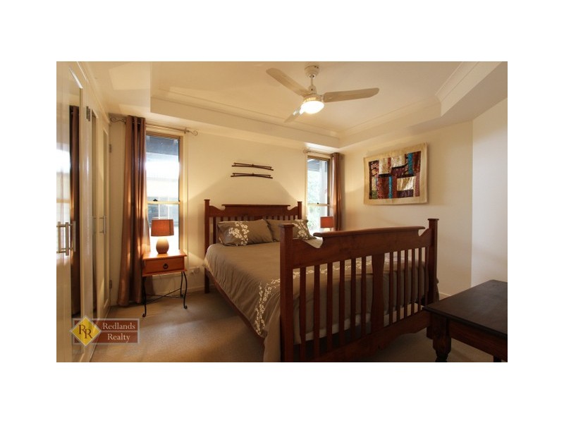 42 Valley Road, Wellington Point QLD 4160