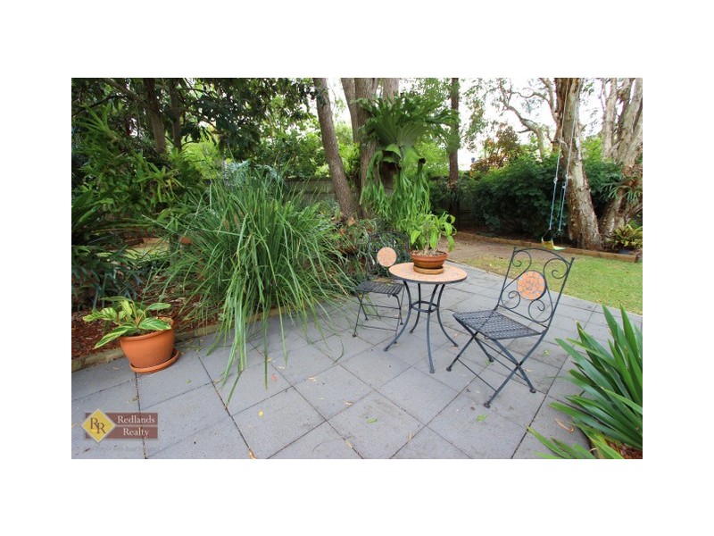 42 Valley Road, Wellington Point QLD 4160