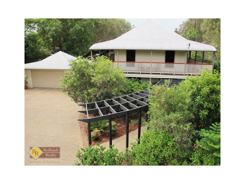 42 Valley Road, Wellington Point QLD 4160