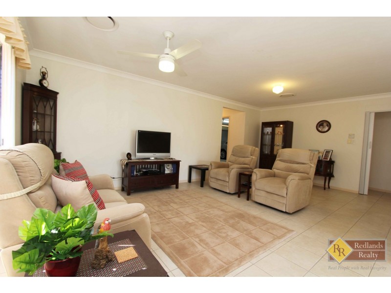 8 Hawkins Place, Thornlands QLD 4164