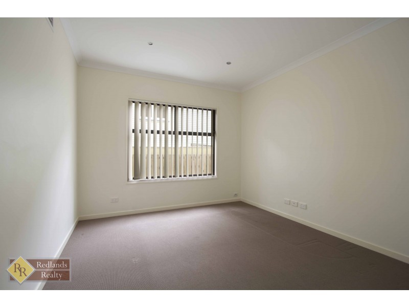 89 Thomas Street, Birkdale QLD 4159