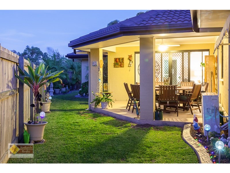 43 Emperor Drive, Redland Bay QLD 4165