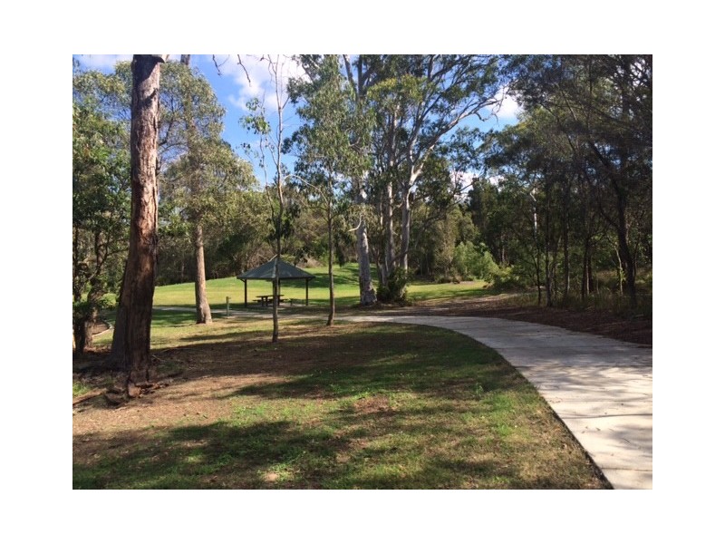 22 Park Edge Place, Redland Bay QLD 4165