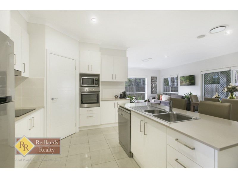 26 Riley Peter Place, Cleveland QLD 4163