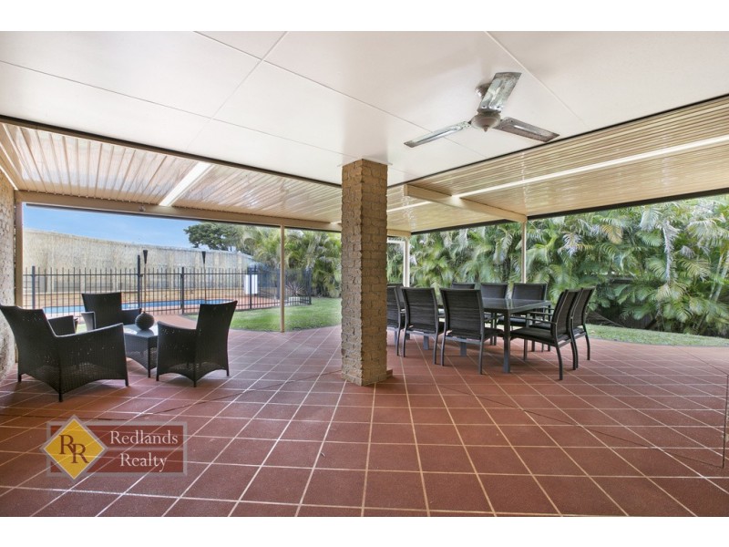 1 Roger Court, Redland Bay QLD 4165