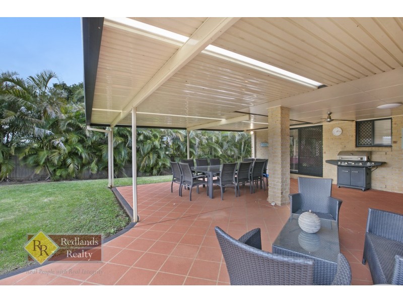 1 Roger Court, Redland Bay QLD 4165