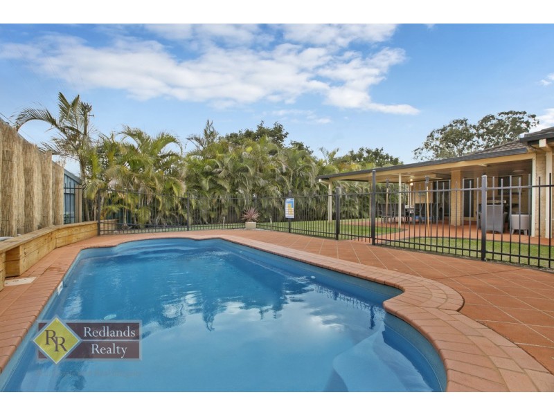 1 Roger Court, Redland Bay QLD 4165