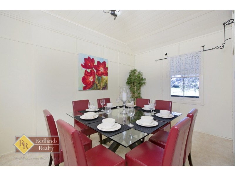 71 Shore Street East, Cleveland QLD 4163