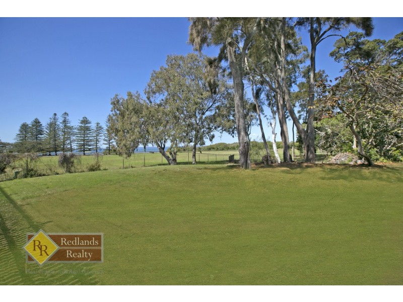 71 Shore Street East, Cleveland QLD 4163