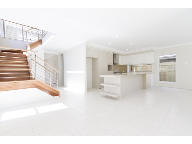 62a Gordon Street, Ormiston QLD 4160
