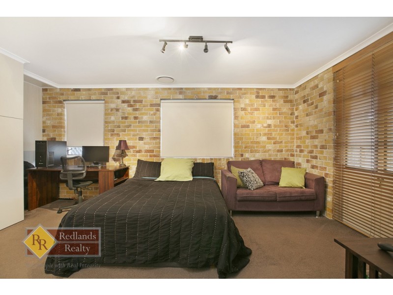 12 Eric Street, Thorneside QLD 4158