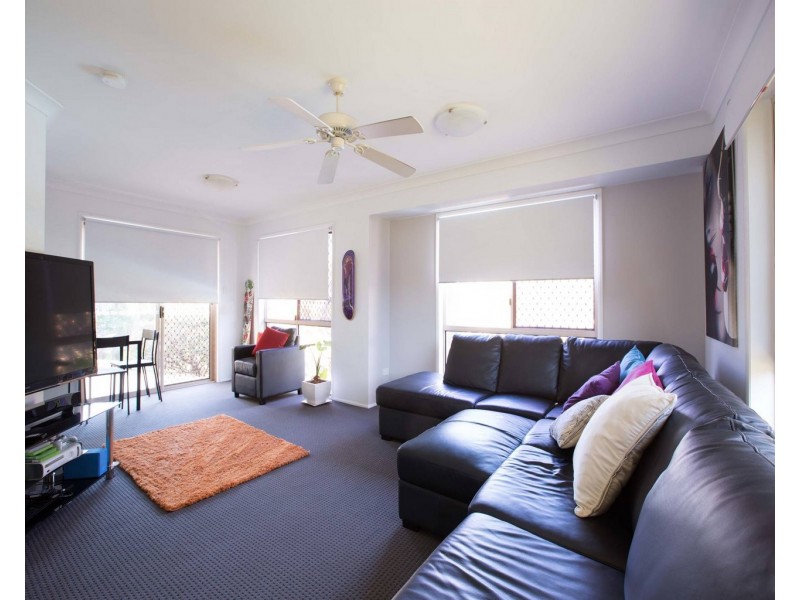 6 Peprose Place, Wellington Point QLD 4160