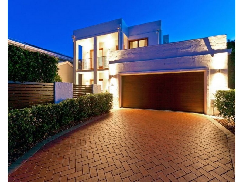 8 Paxton Street, Raby Bay QLD 4163