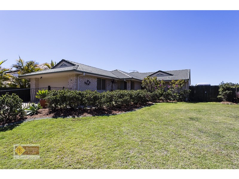 19 Creekside Circuit West, Victoria Point QLD 4165
