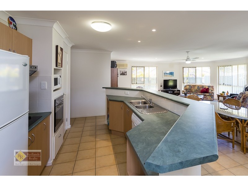 19 Creekside Circuit West, Victoria Point QLD 4165