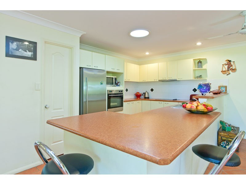 62 Plumer Street, Wellington Point QLD 4160