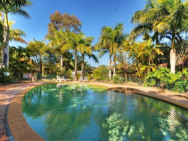 2/23 Thorngate Drive, Robina QLD 4226