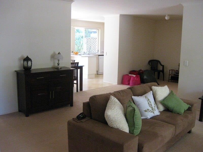 2/23 Thorngate Drive, Robina QLD 4226