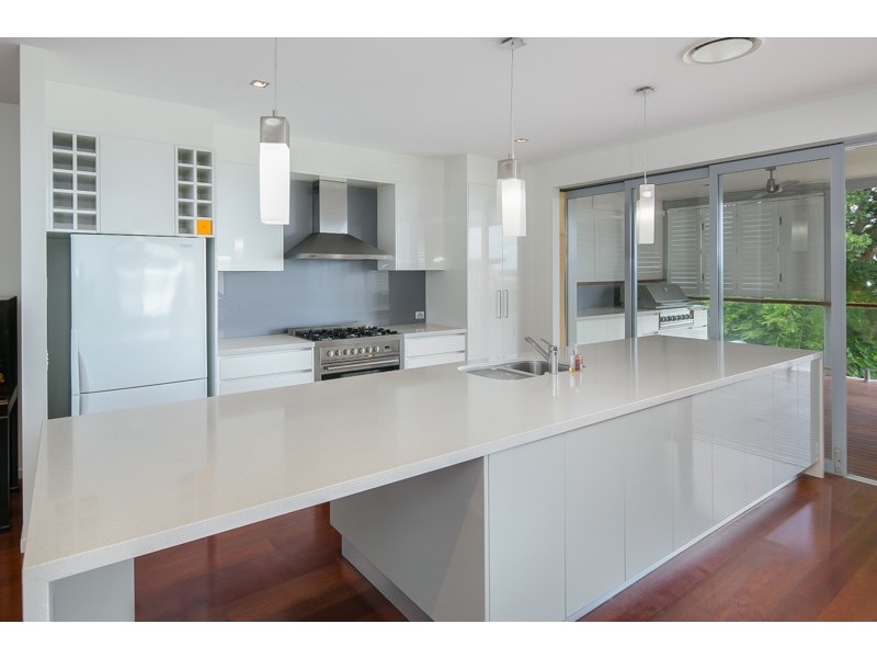 217 Main Road, Wellington Point QLD 4160