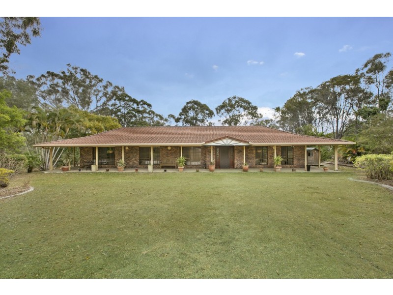 563 Redland Bay Road, Capalaba QLD 4157