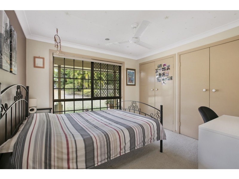 563 Redland Bay Road, Capalaba QLD 4157