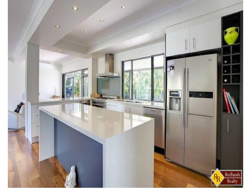 4 Parnka Street, Wellington Point QLD 4160