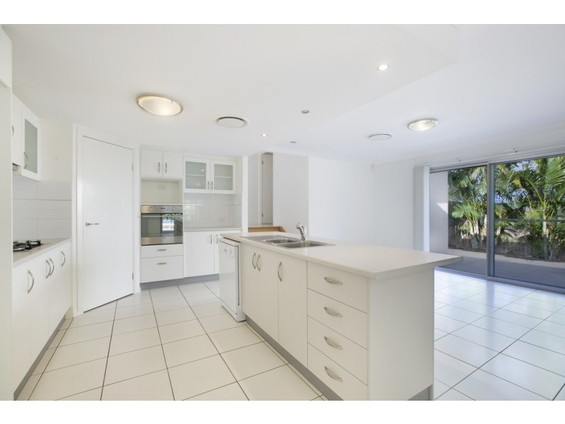 128 Beach Street, Cleveland QLD 4163