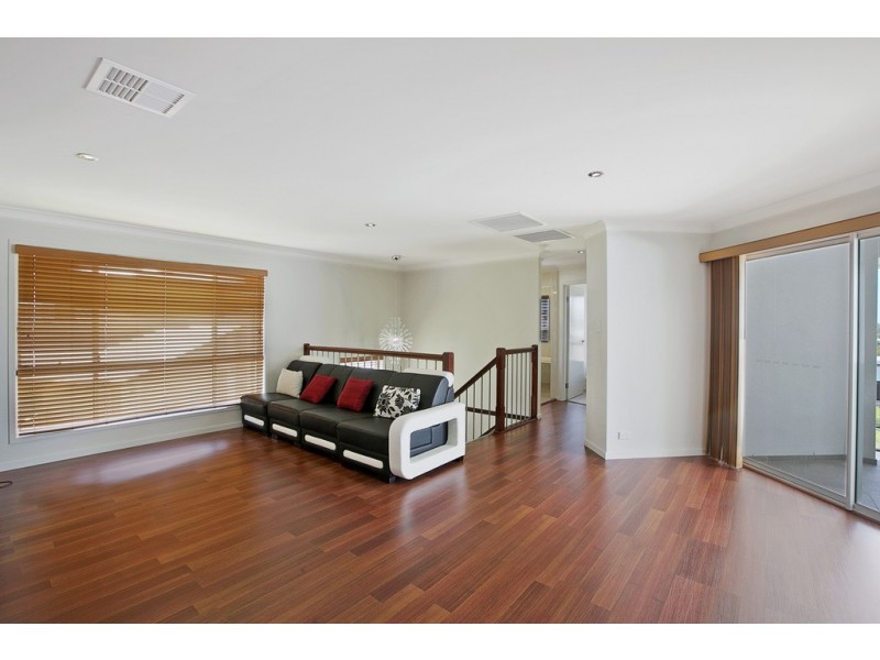 10 Bay Crest Place, Thornlands QLD 4164