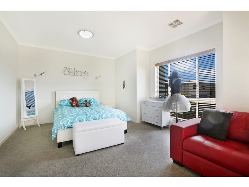 10 Bay Crest Place, Thornlands QLD 4164