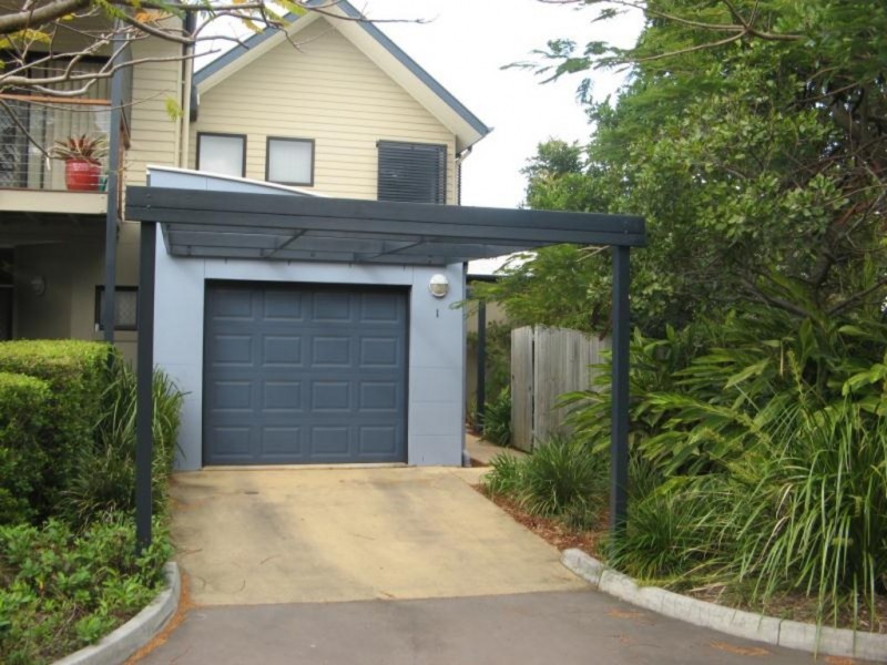 1/2 Duncan Street, Wellington Point QLD 4160