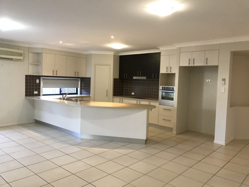 5 Tanya Court, Wellington Point QLD 4160